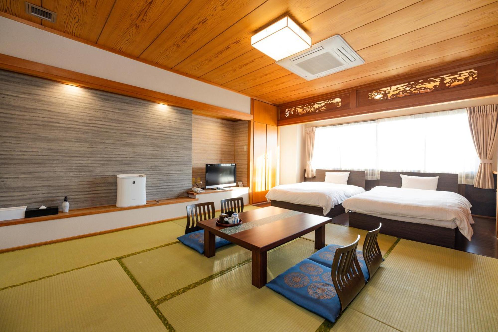 Hotel Takasago Коти Экстерьер фото