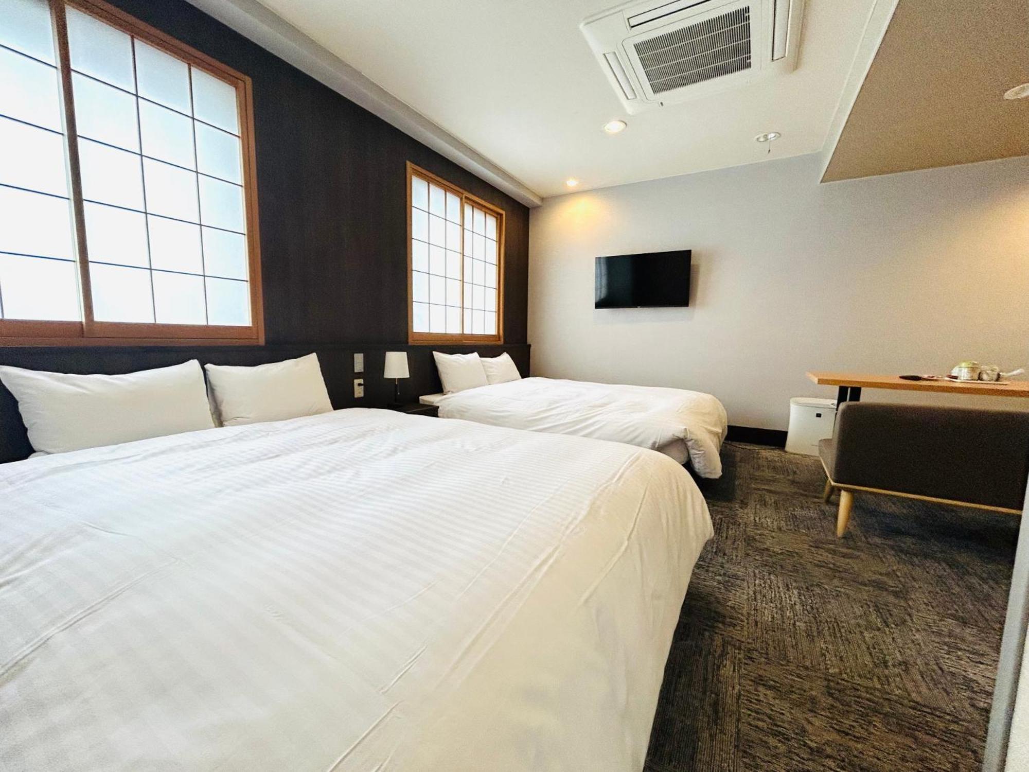 Hotel Takasago Коти Экстерьер фото