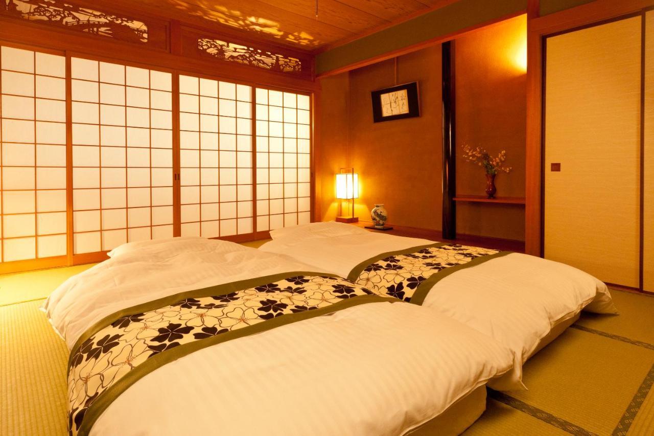 Hotel Takasago Коти Экстерьер фото